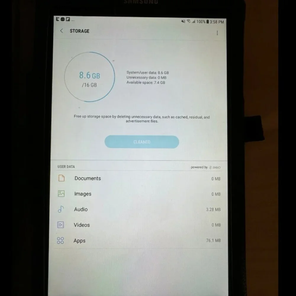 Samsung Galaxy Tab E Wi-Fi 4G 16g Tablet LIKE NEW Leather Case & Charger